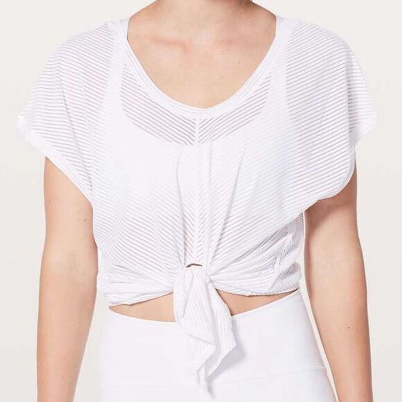Lululemon Ahead By Miles Short Sleeve
White size 12 - Picture 9 of 12
